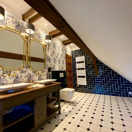 호텔 The Of History - Anno 1830