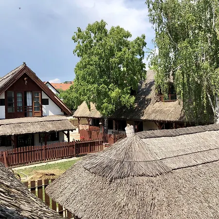 The Of History - Anno 1830 Tihany