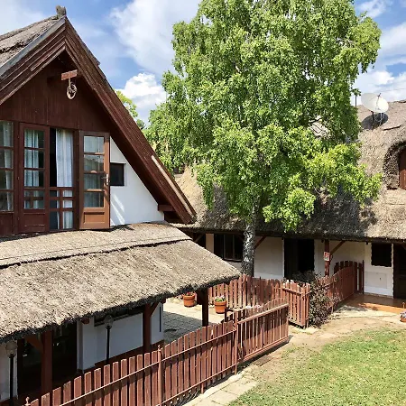 Hotel The Of History - Anno 1830 Tihany