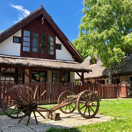 The Of History - Anno 1830 Hotel