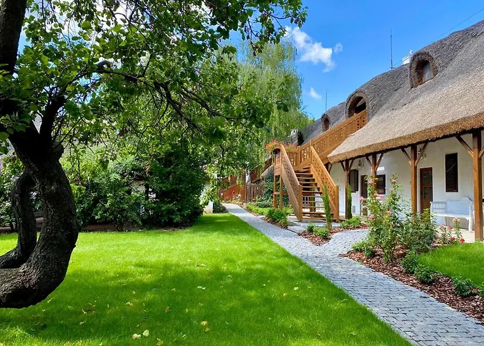 The Of History - Anno 1830 Hotel Tihany