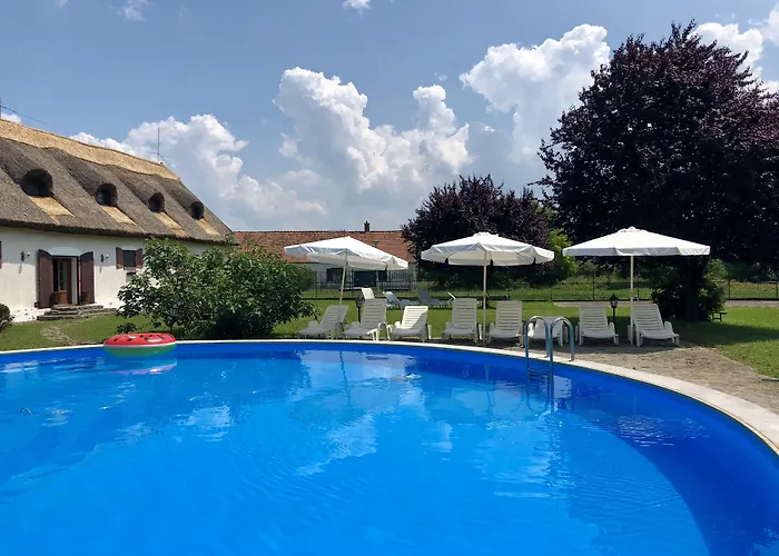 The Of History - Anno 1830 Отель