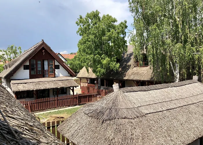 The Of History - Anno 1830 Tihany