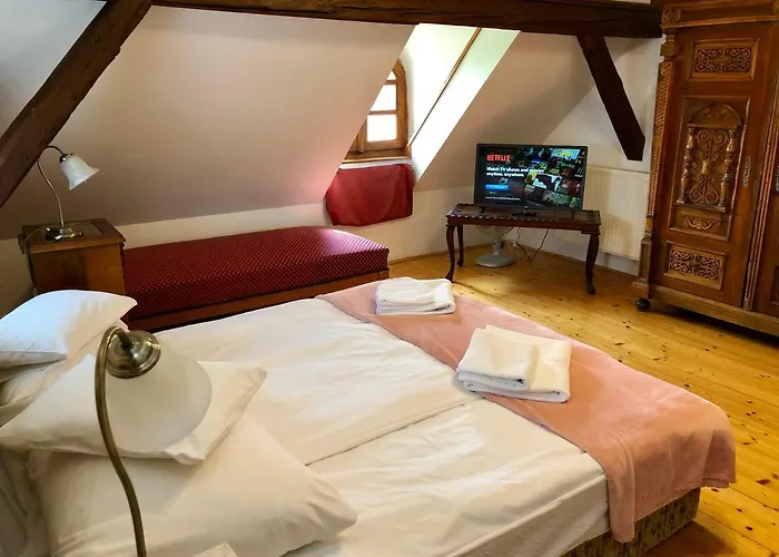 The Of History - Anno 1830 4* Tihany